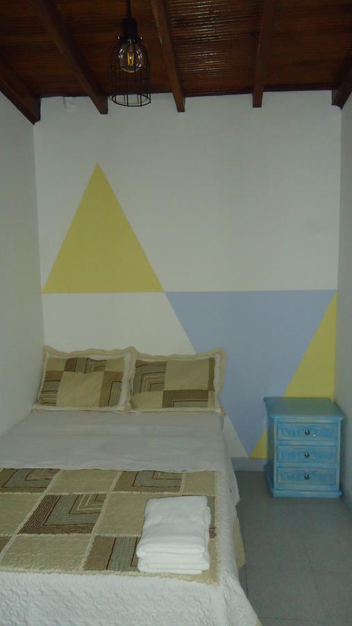 Iris Hostel Медельин Экстерьер фото